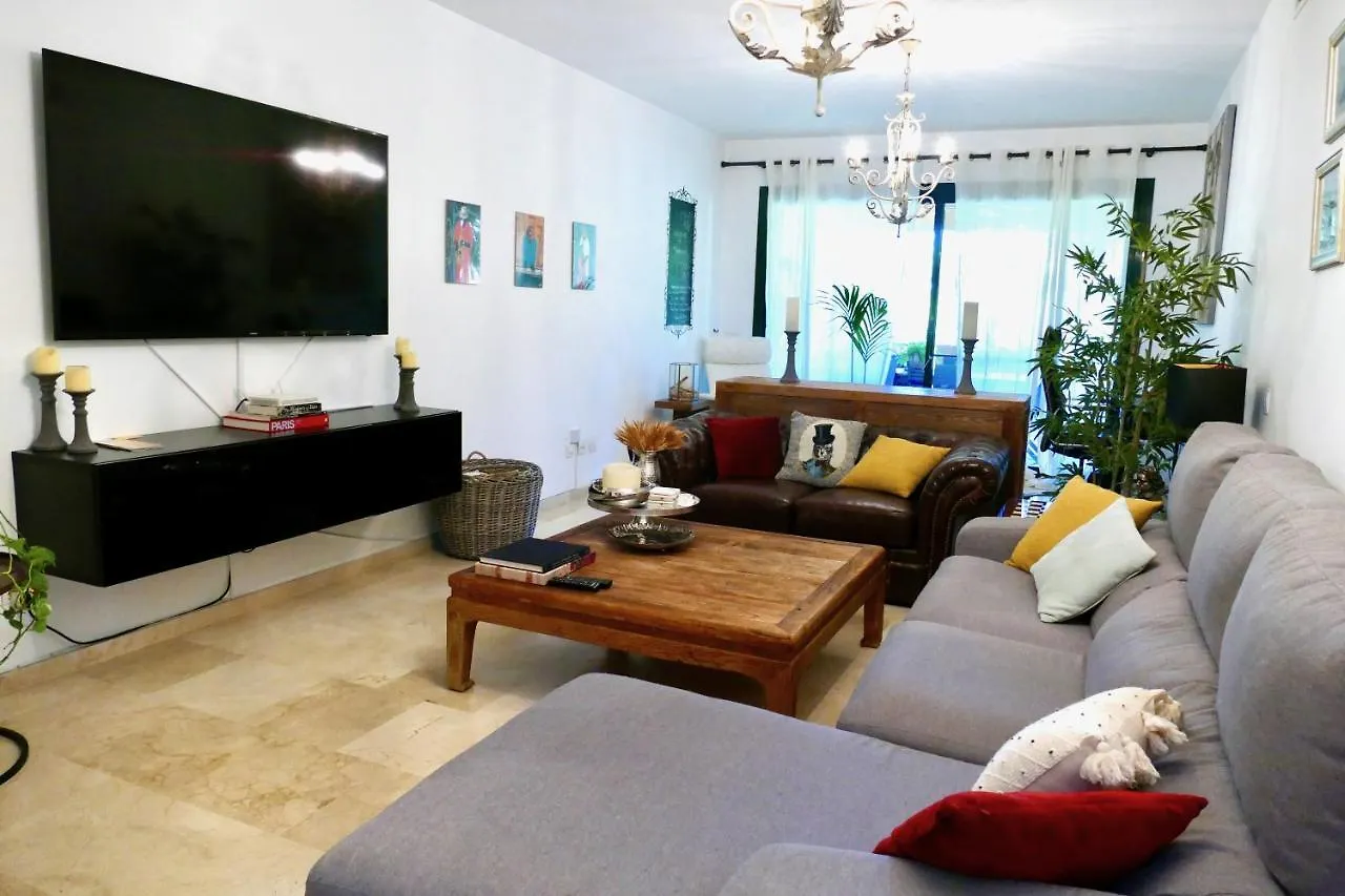 Urbanizacion El Campanario Apartment Estepona