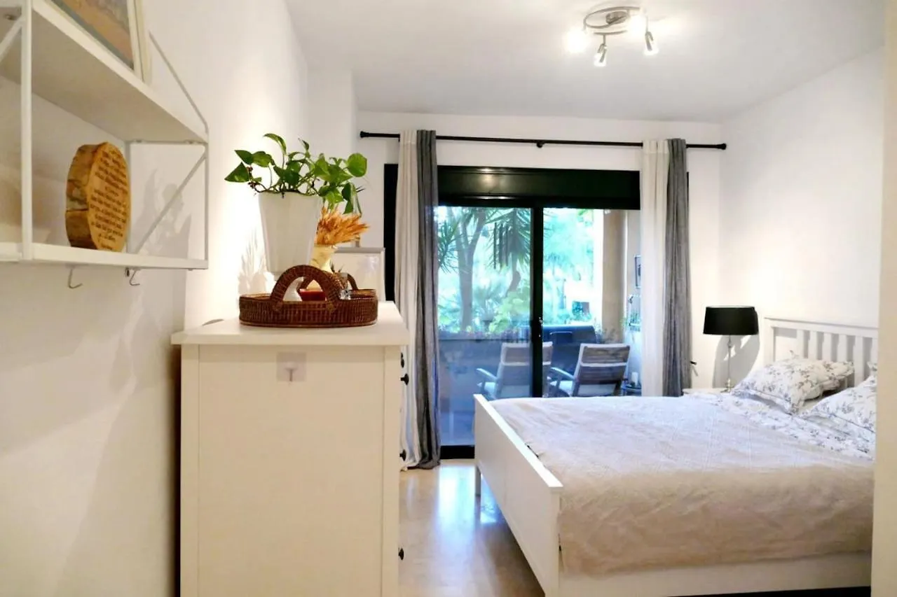Urbanizacion El Campanario Apartment Estepona